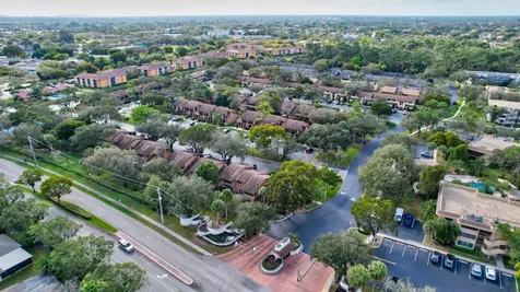 7610 Nw 79th Avenue Tamarac FL 33321