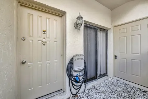 7610 Nw 79th Avenue Tamarac FL 33321