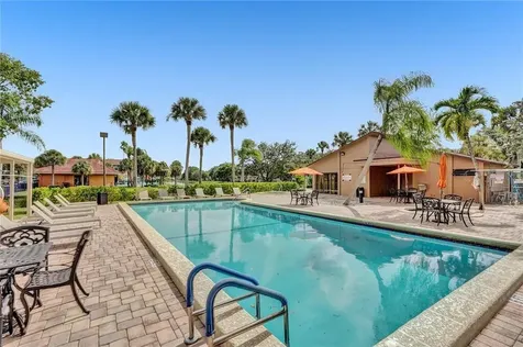 7610 Nw 79th Avenue Tamarac FL 33321