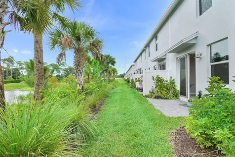 5766 Se Edgewater Circle Stuart FL 34997