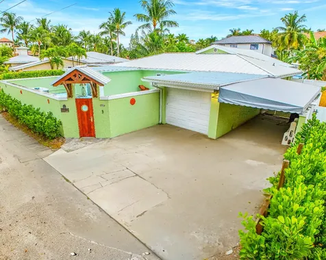 810 Bamboo Lane Delray Beach FL 33483