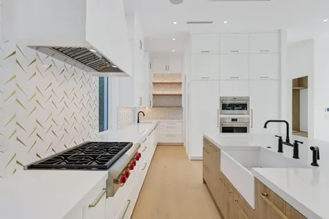 320 Grove Place Delray Beach FL 33444