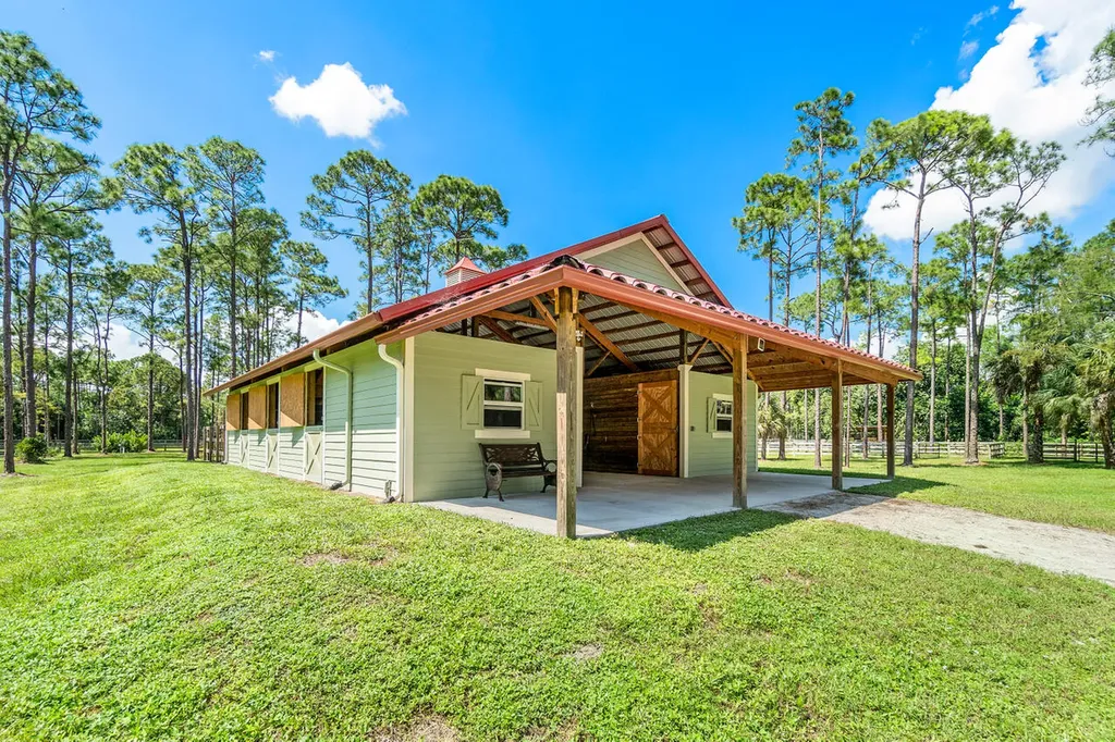 1835 Stallion Drive Loxahatchee FL 33470