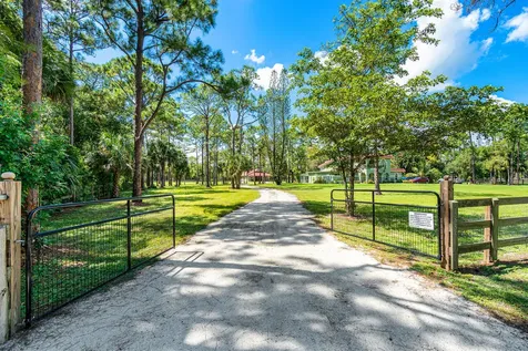 1835 Stallion Drive Loxahatchee FL 33470