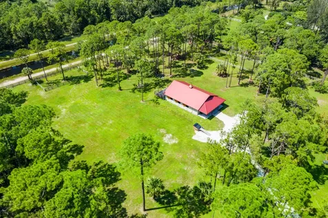 1835 Stallion Drive Loxahatchee FL 33470