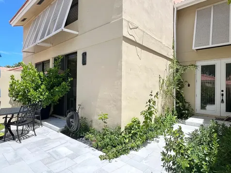 218 Old Meadow Way Palm Beach Gardens FL 33418