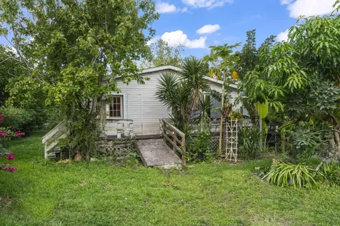 5710 E Tangerine Lane Okeechobee FL 34972