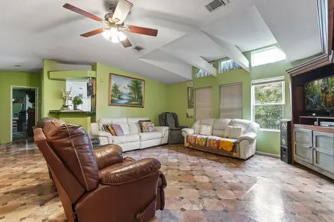 5710 E Tangerine Lane Okeechobee FL 34972