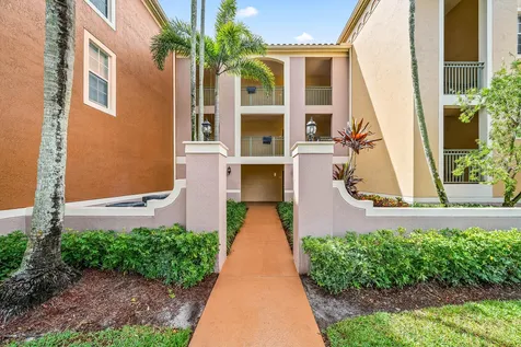 11720 St Andrews Place Wellington FL 33414