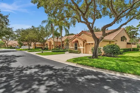1904 Rosewood Way Palm Beach Gardens FL 33418