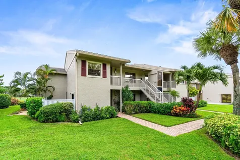 23 Eastgate Drive Boynton Beach FL 33436