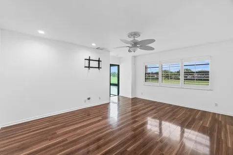 23 Eastgate Drive Boynton Beach FL 33436