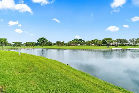 23 Eastgate Drive Boynton Beach FL 33436