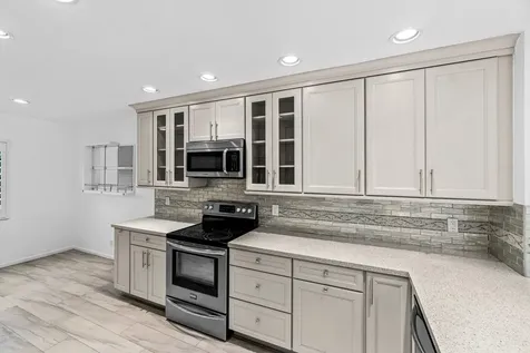 23 Eastgate Drive Boynton Beach FL 33436