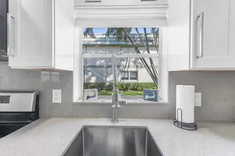 244 Monaco F Delray Beach FL 33446