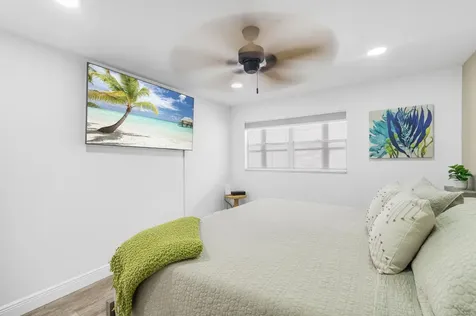 244 Monaco F Delray Beach FL 33446