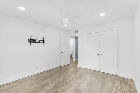 244 Monaco F Delray Beach FL 33446