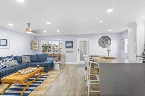244 Monaco F Delray Beach FL 33446