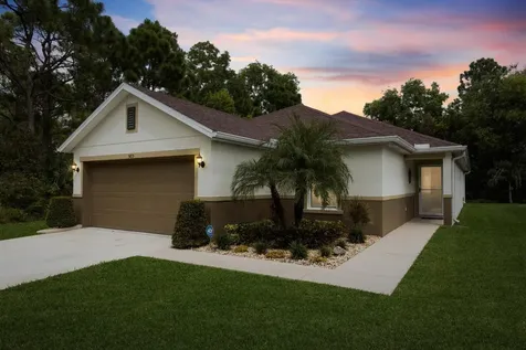 5815 Nw Pine Trail Circle Port Saint Lucie FL 34983