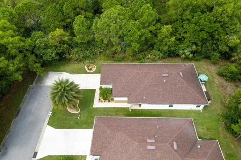 5815 Nw Pine Trail Circle Port Saint Lucie FL 34983