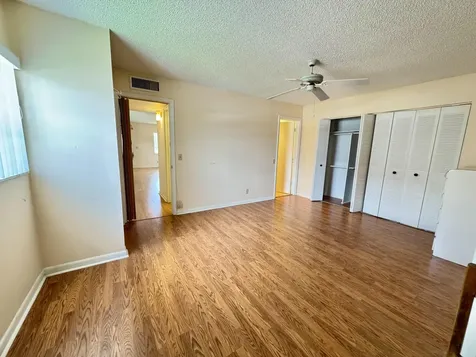799 Burgundy Q Delray Beach FL 33484