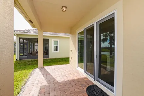 19006 Sw Positano Way Port Saint Lucie FL 34986