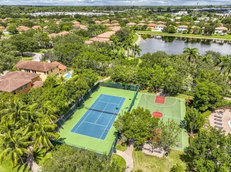410 Cresta Circle West Palm Beach FL 33413