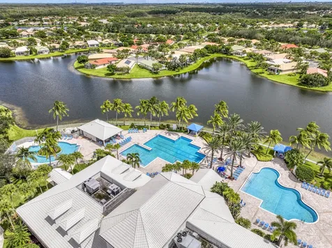 9270 Heron Cove Drive West Palm Beach FL 33411