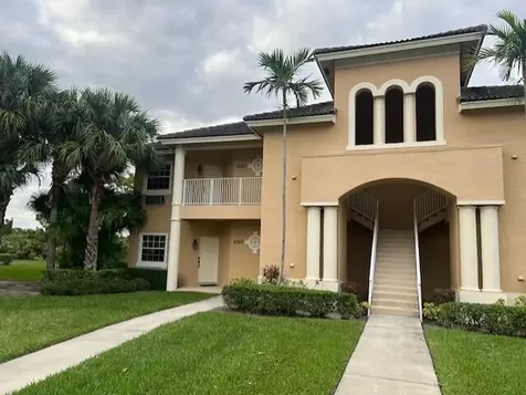8290 Mulligan Circle Port Saint Lucie FL 34986