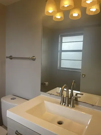 1 Abbey Lane Delray Beach FL 33446