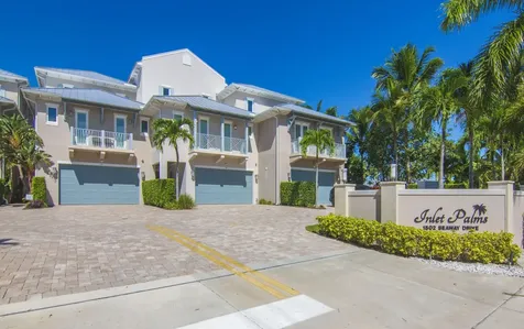 1470 E Seaway Drive Fort Pierce FL 34949