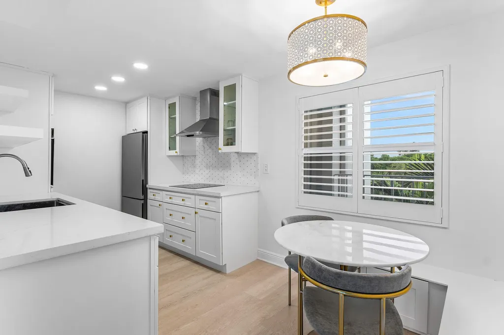 689 Ne 6th Court Boynton Beach FL 33435