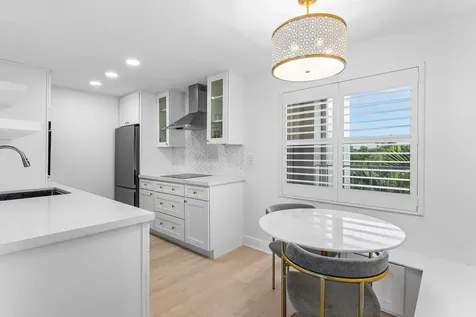 689 Ne 6th Court Boynton Beach FL 33435