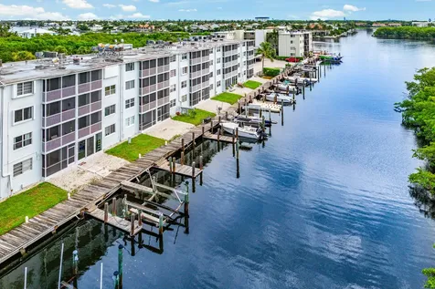 689 Ne 6th Court Boynton Beach FL 33435
