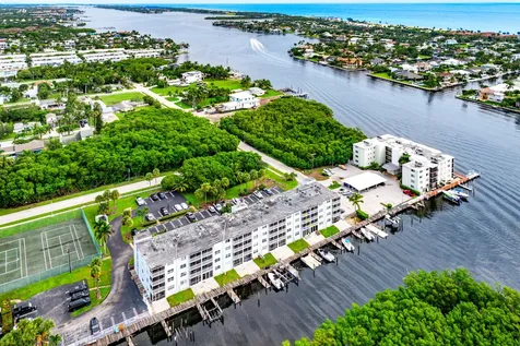689 Ne 6th Court Boynton Beach FL 33435