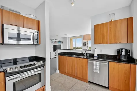 625 Casa Loma Boulevard Boynton Beach FL 33435