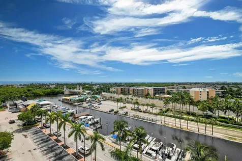 625 Casa Loma Boulevard Boynton Beach FL 33435