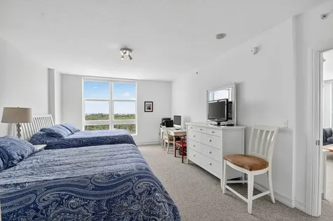 625 Casa Loma Boulevard Boynton Beach FL 33435
