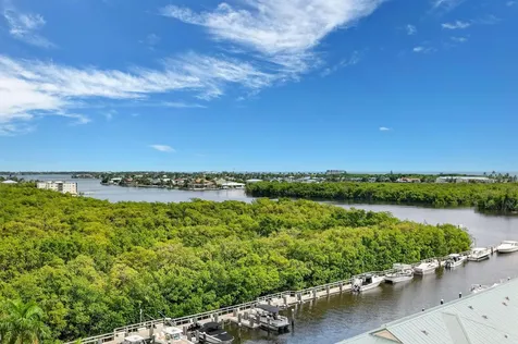 625 Casa Loma Boulevard Boynton Beach FL 33435