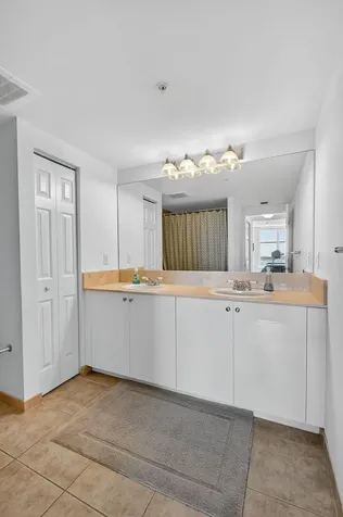 625 Casa Loma Boulevard Boynton Beach FL 33435
