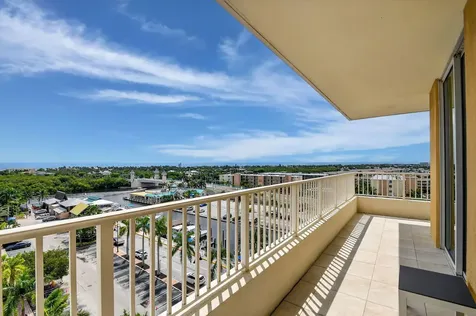 625 Casa Loma Boulevard Boynton Beach FL 33435