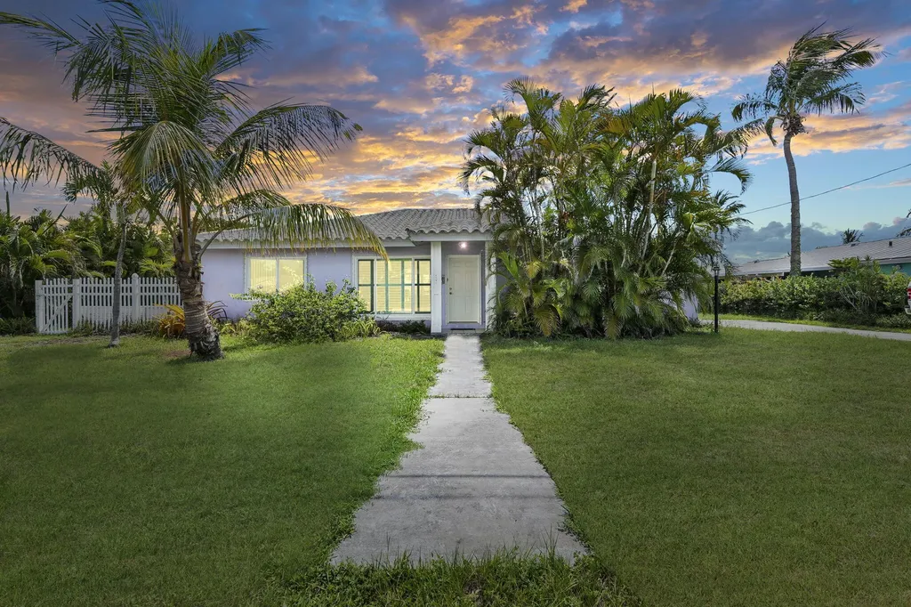 1745 Binney Drive Fort Pierce FL 34949