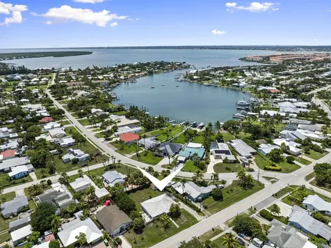 1745 Binney Drive Fort Pierce FL 34949