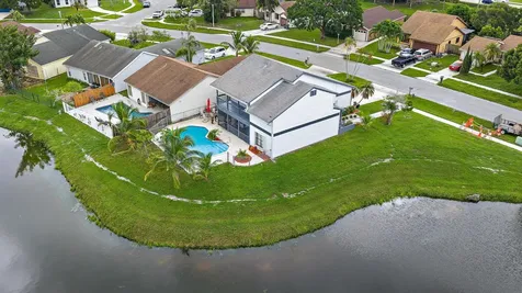 4631 Brook Drive West Palm Beach FL 33417