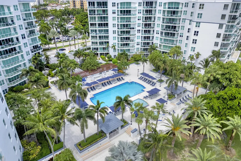500 Se Mizner Boulevard Boca Raton FL 33432