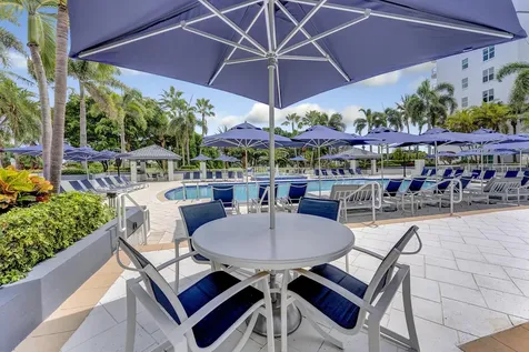 500 Se Mizner Boulevard Boca Raton FL 33432