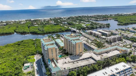 625 Casa Loma Boulevard Boynton Beach FL 33435