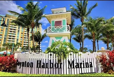 625 Casa Loma Boulevard Boynton Beach FL 33435