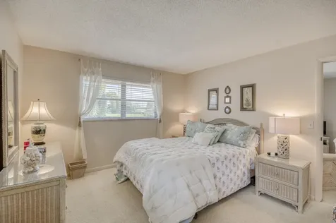 18081 Se Country Club Drive Jupiter FL 33469