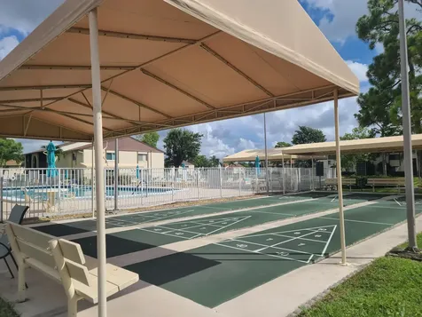 317 Knotty Pine Circle Greenacres FL 33463